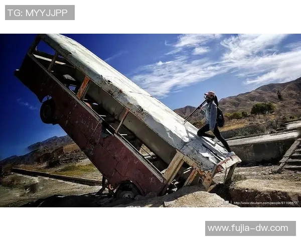 末世足球:在废墟中重燃希望与团结的激情之战